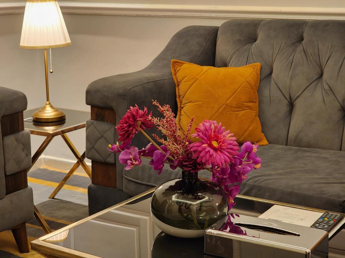 Rasis Furnished Apartments Jidda Exteriör bild
